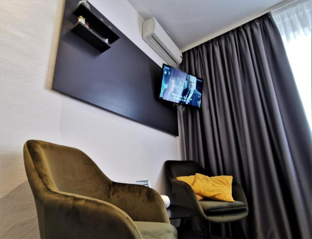 Fiore Self Check-In Osijek Ngoại thất bức ảnh