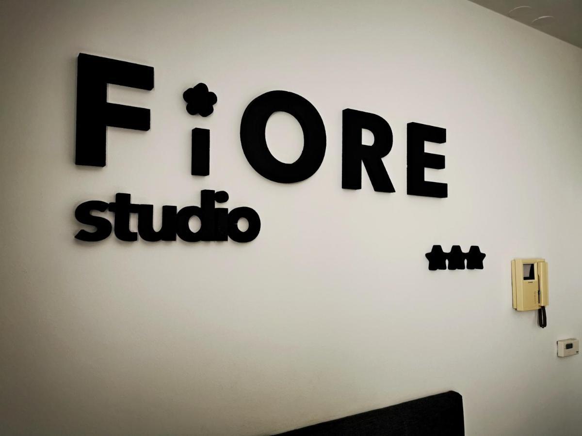 Fiore Self Check-In Osijek Ngoại thất bức ảnh